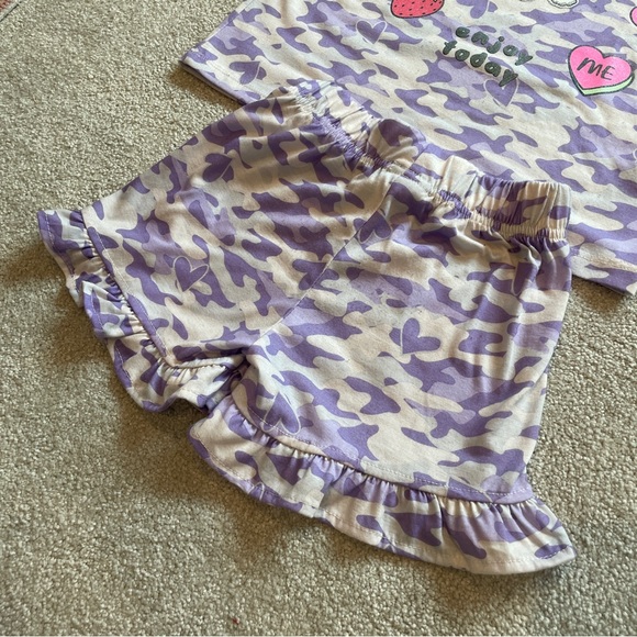 Sleep On It Be Happy Purple Camo Top And Bow Shorts Pajama Set. Size XS (4/5) - Picture 5 of 8